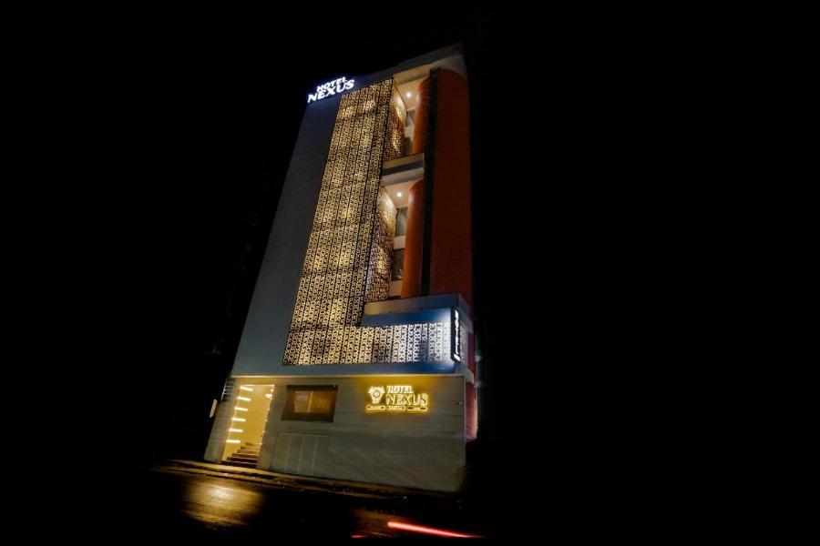Hotel Nexus 라즈콧 외부 사진
